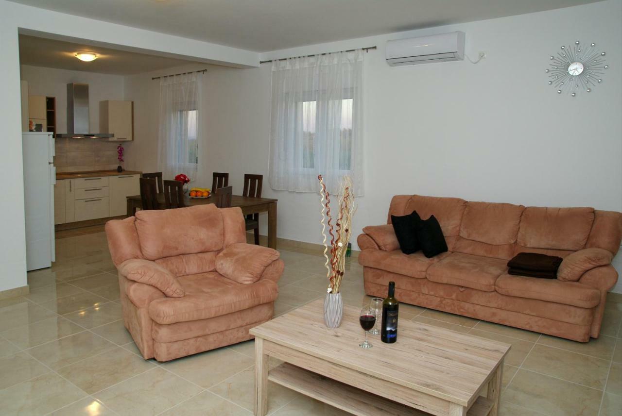 Holiday Home Luka Zadar Ngoại thất bức ảnh