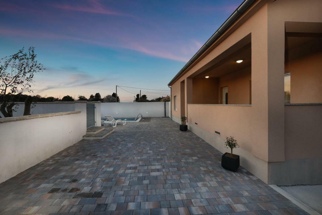 Holiday Home Luka Zadar Ngoại thất bức ảnh