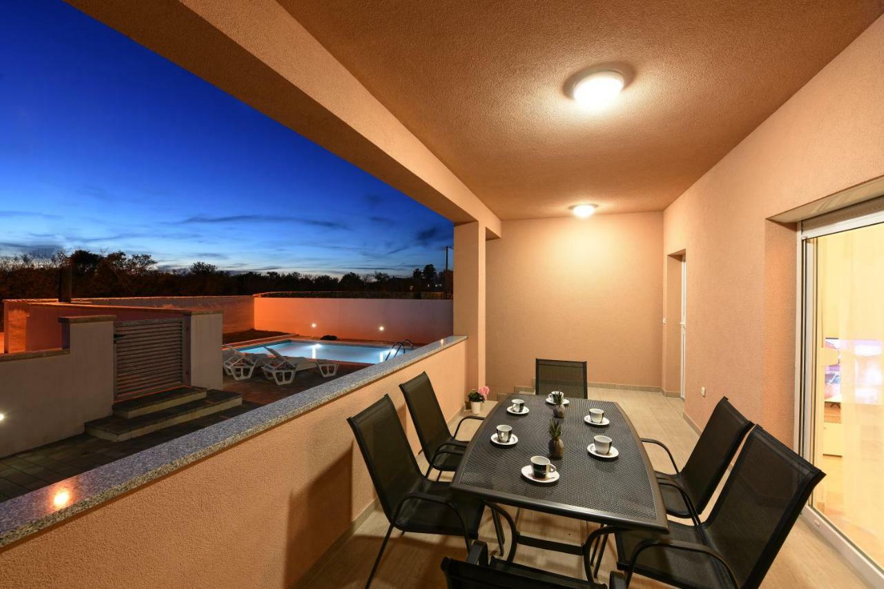 Holiday Home Luka Zadar Ngoại thất bức ảnh