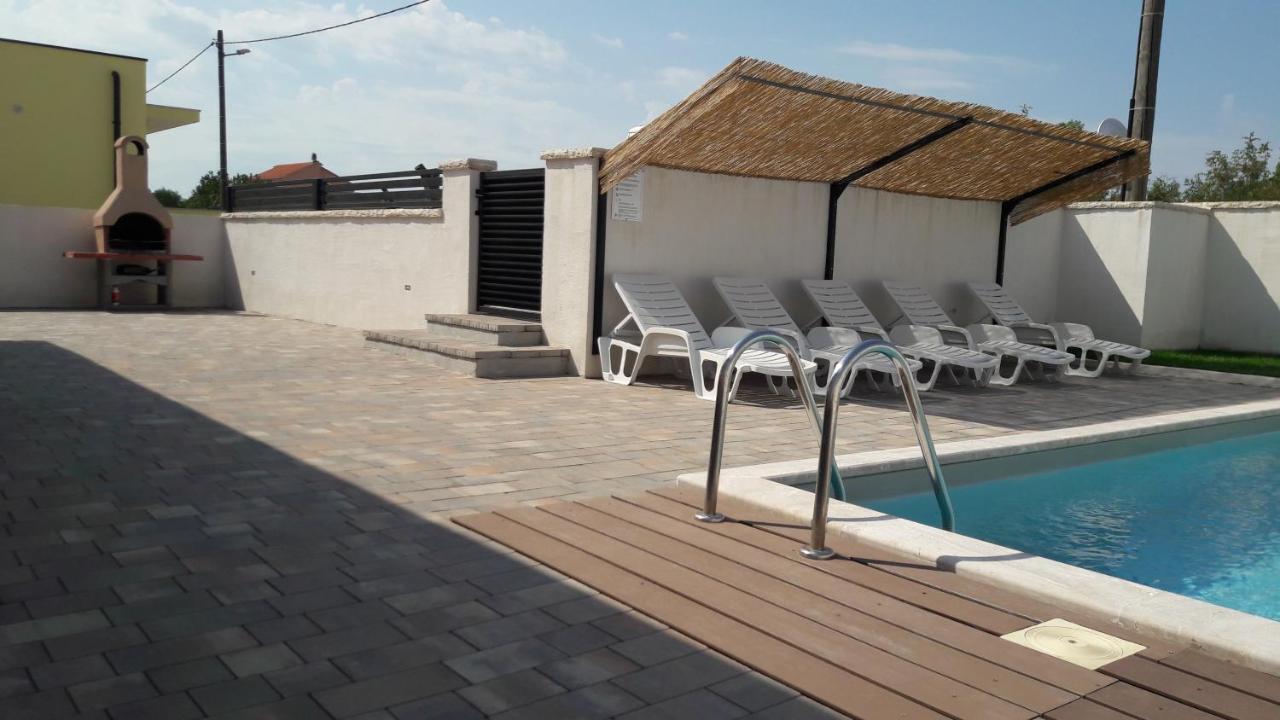 Holiday Home Luka Zadar Ngoại thất bức ảnh